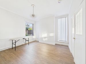 Photo 1- click for photo gallery